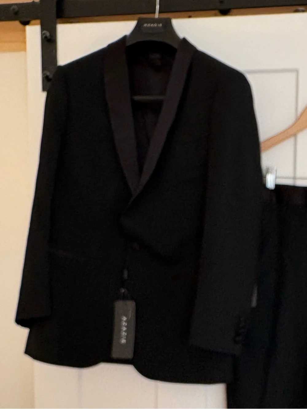 Azazie Hudson Black Tuxedo Jacket  classic short 38 NWT men’s, teen, boys suit